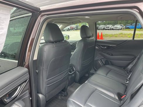 Used 2023 Subaru Outback Limited AWD/4WD image 39