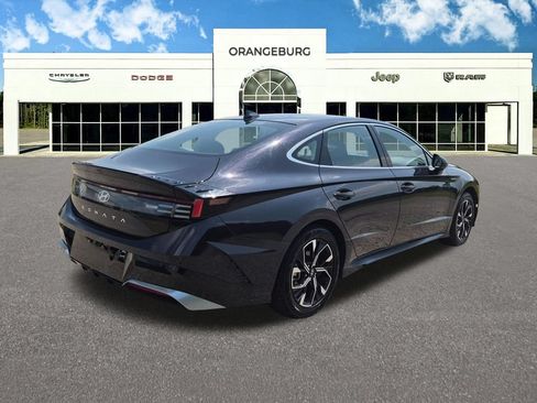Used 2025 Hyundai Sonata SEL FWD image 10