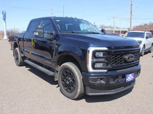 Certified 2025 Ford F350 Lariat w/ Lariat Ultimate Package AWD/4WD image 7