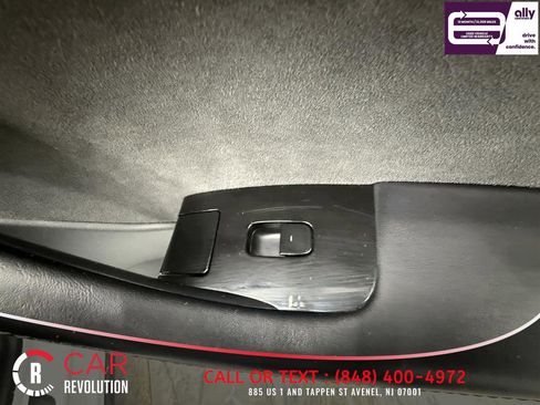 Used 2020 Tesla Model Y Performance image 33