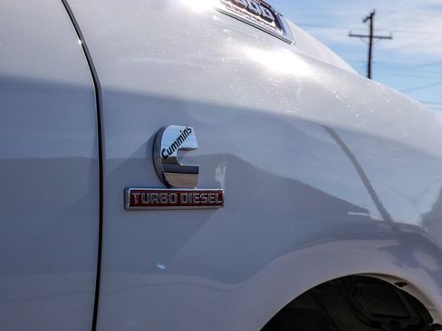 Used 2024 RAM 3500 Big Horn AWD/4WD image 70