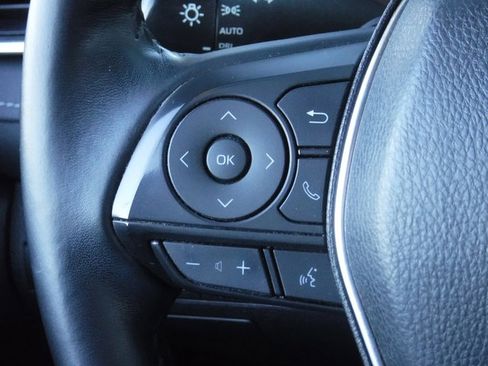 Used 2018 Toyota Camry SE image 26