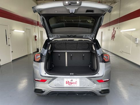 New 2026 Buick Encore GX Avenir w/ Avenir Technology Package image 8