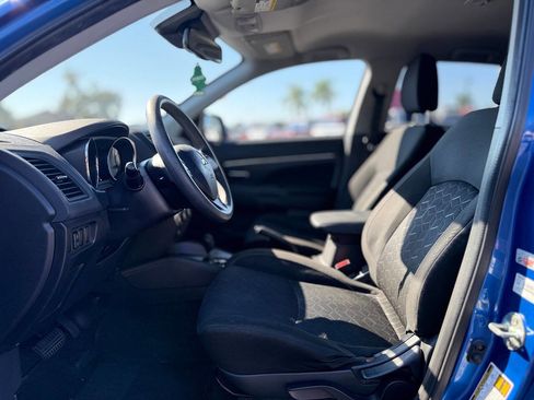 Used 2021 Mitsubishi Outlander Sport FWD image 13