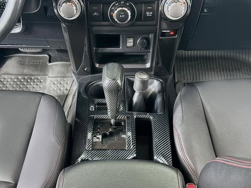 Used 2016 Toyota 4Runner TRD Pro image 37