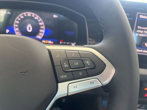 New 2026 Volkswagen Jetta SE FWD image 10