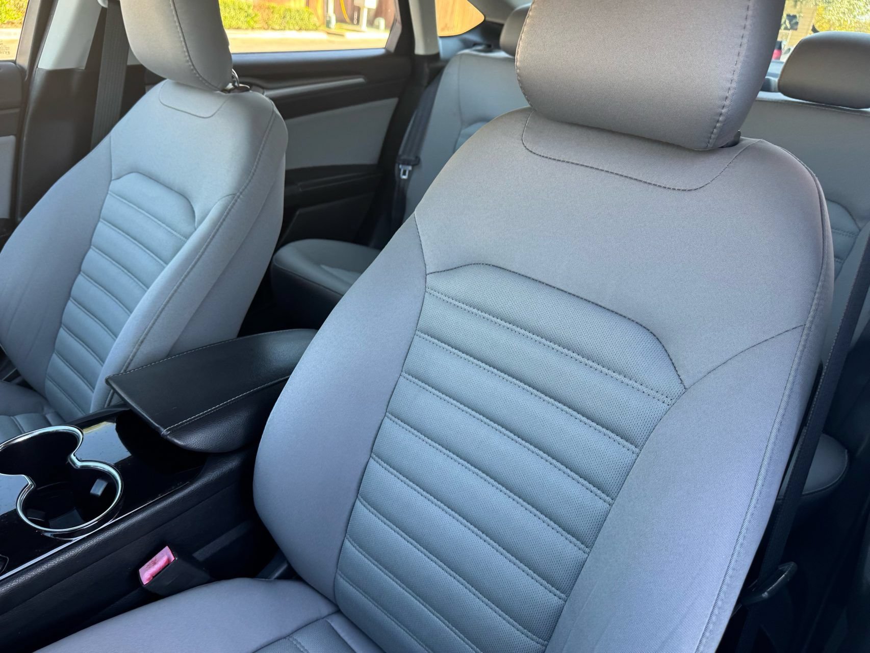 Used 2015 Ford Fusion S FWD image 21
