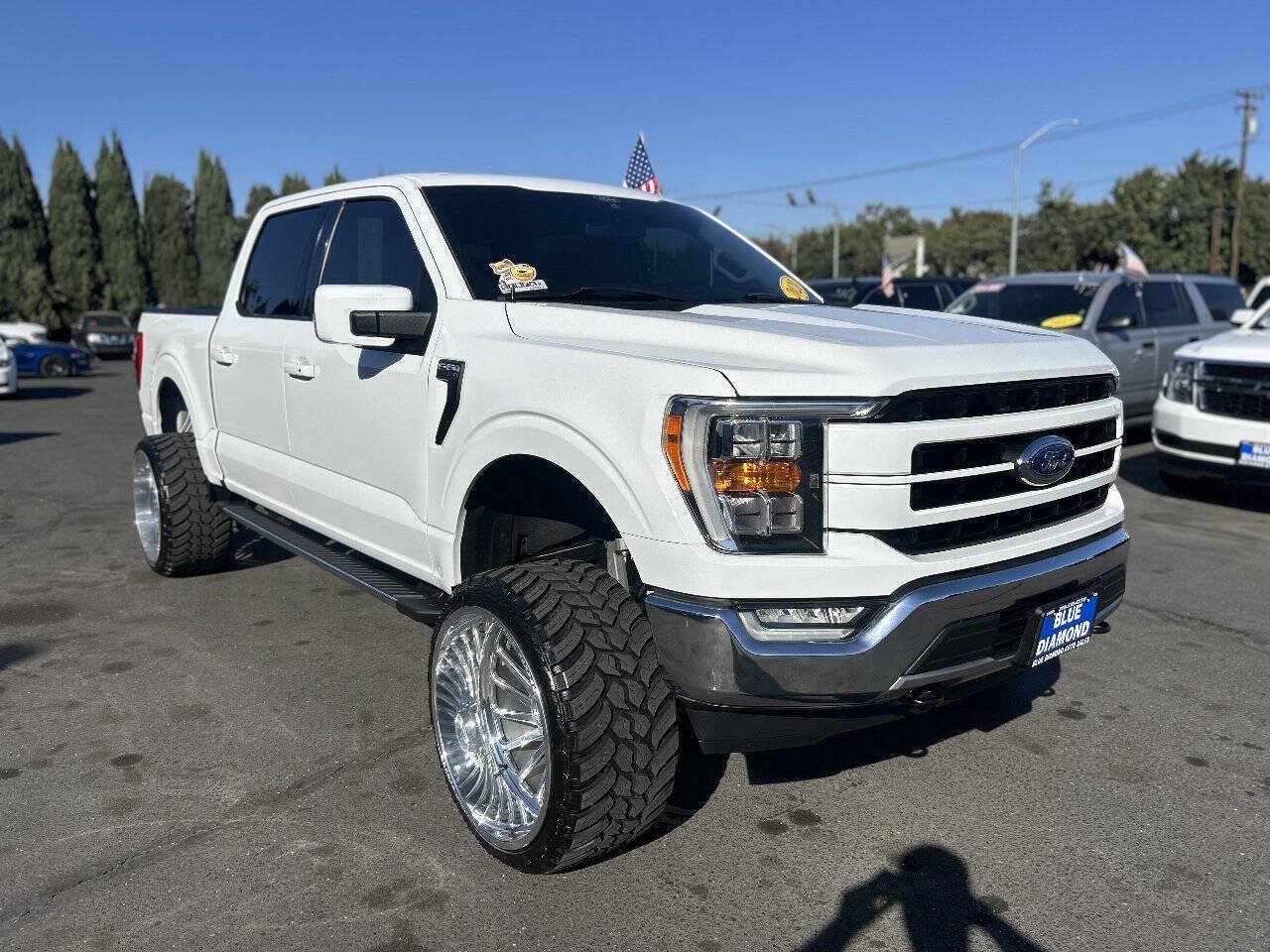 Used 2021 Ford F150 Lariat AWD/4WD image 2
