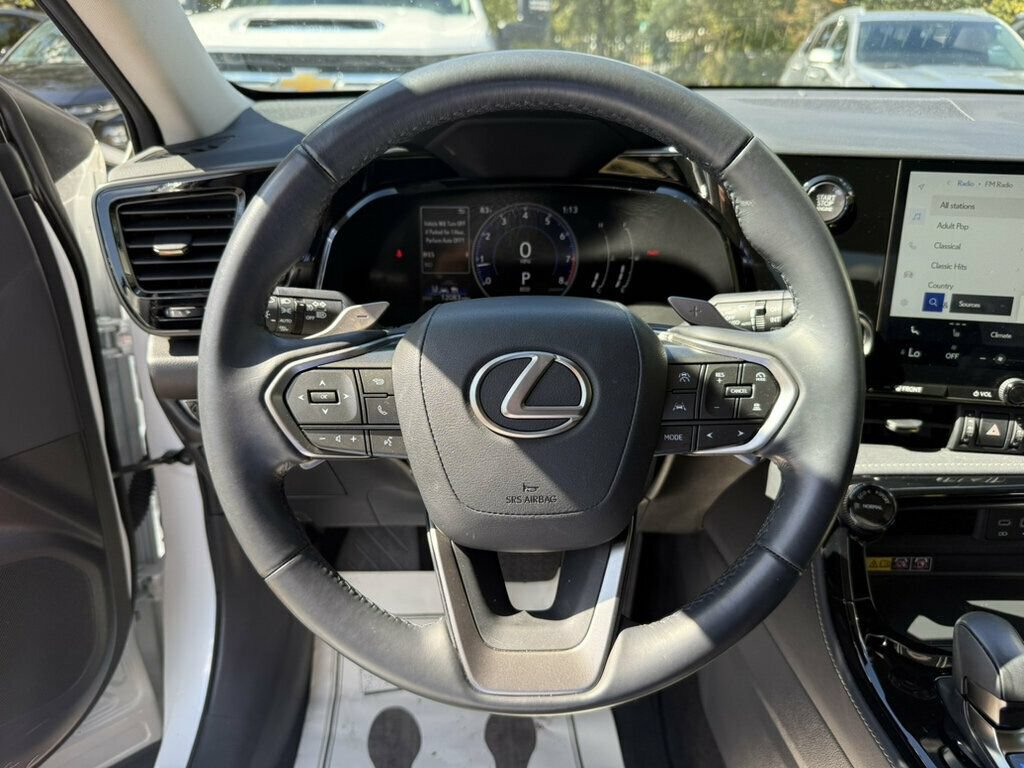Used 2025 Lexus NX 250 FWD w/ Accessory Package (K3) image 5
