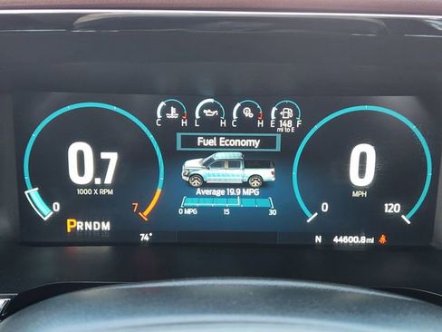 Used 2022 Ford F150 Lariat image 16