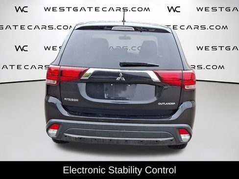 Used 2016 Mitsubishi Outlander ES image 7
