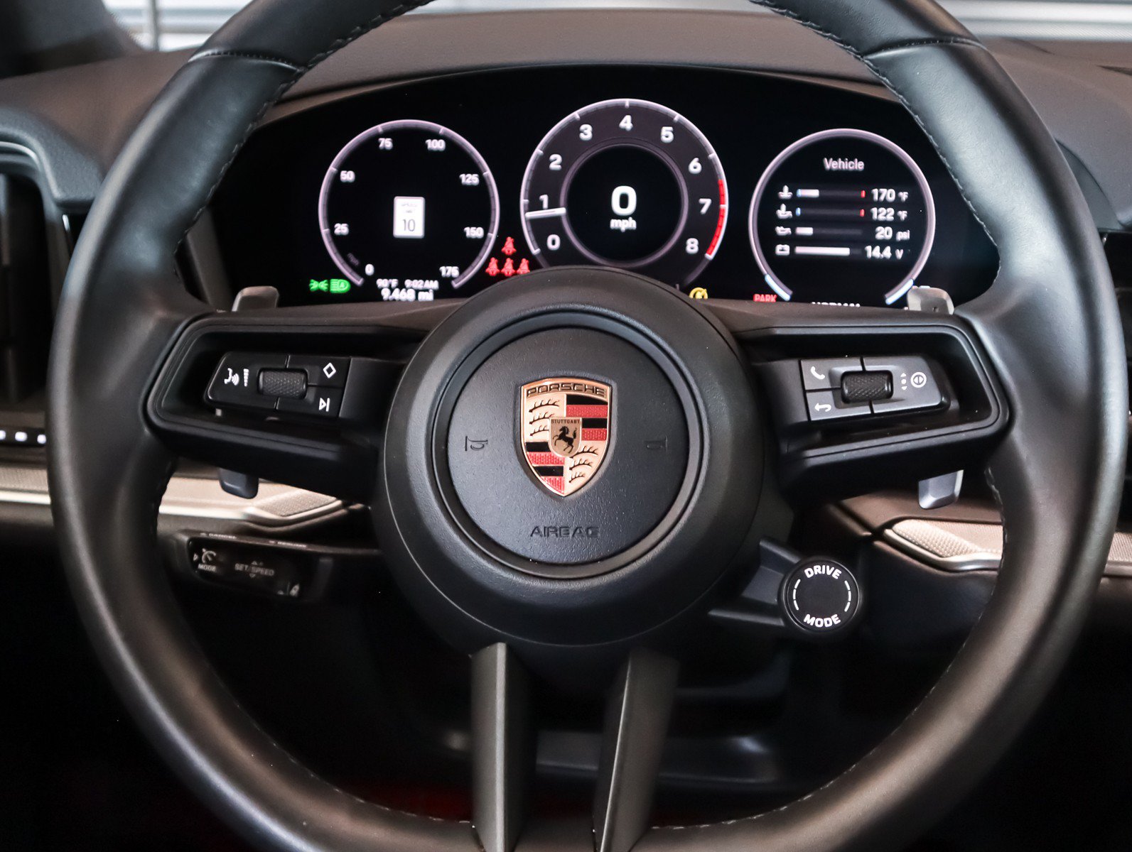 Used 2026 Porsche Cayenne AWD/4WD image 17