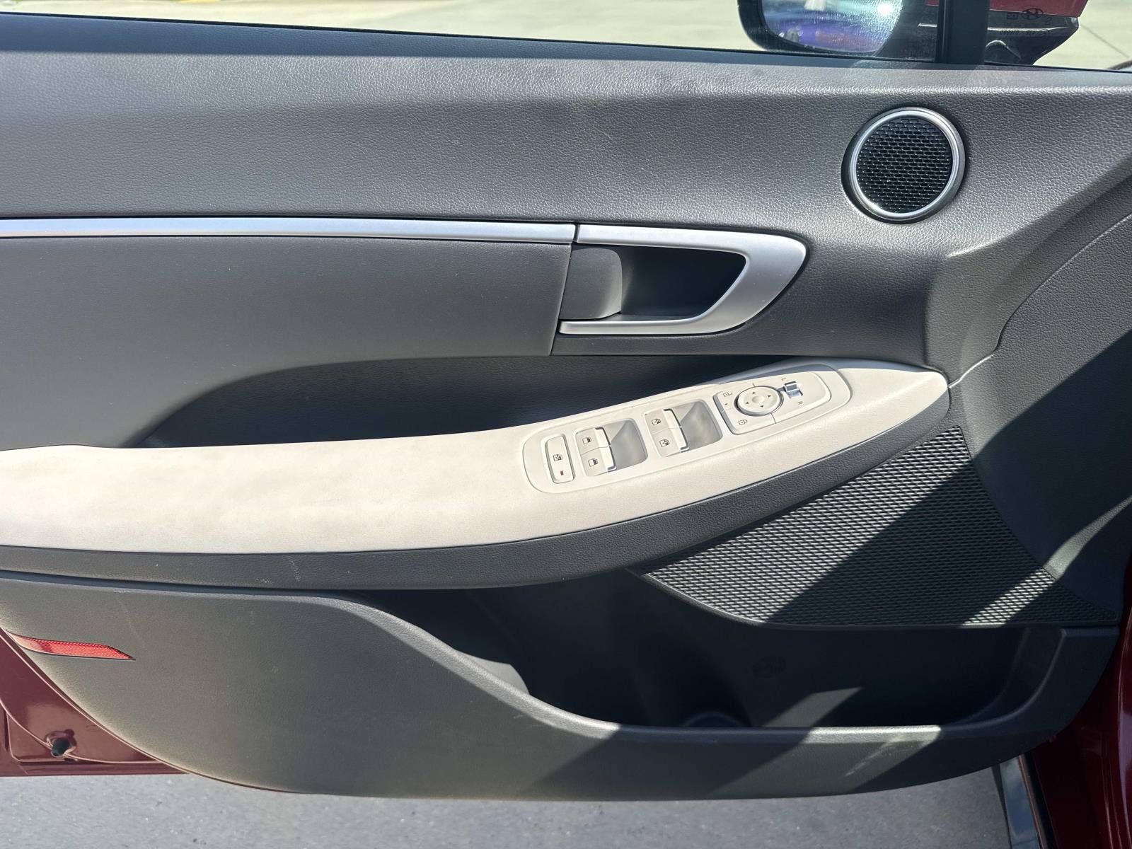 Used 2025 Hyundai Sonata SEL FWD image 18