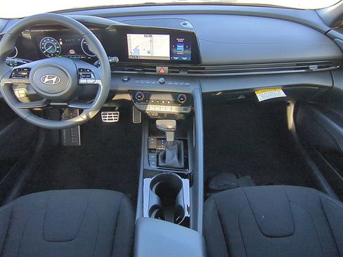 New 2026 Hyundai Elantra Sport image 16