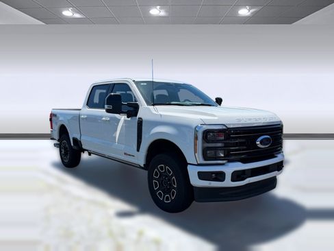 Used 2026 Ford F350 Platinum AWD/4WD image 3