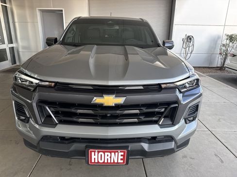 Used 2026 Chevrolet Colorado LT w/ LT Convenience Package image 2