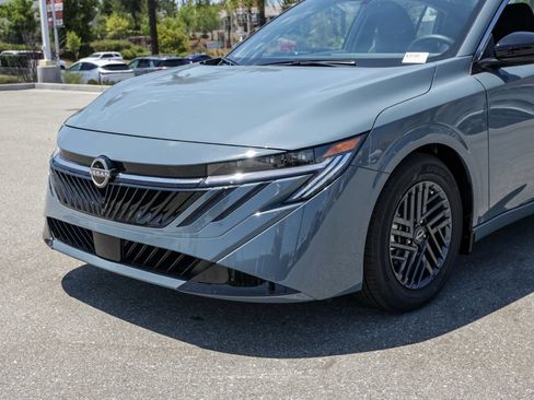 New 2026 Nissan Sentra SV FWD image 10