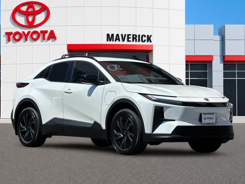 New 2026 Toyota C-HR AWD/4WD image 7