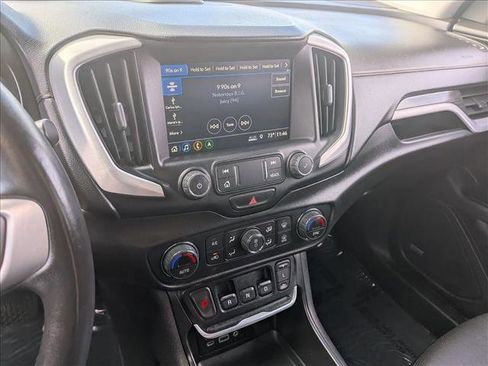 Used 2020 GMC Terrain SLT w/ Preferred Package image 13