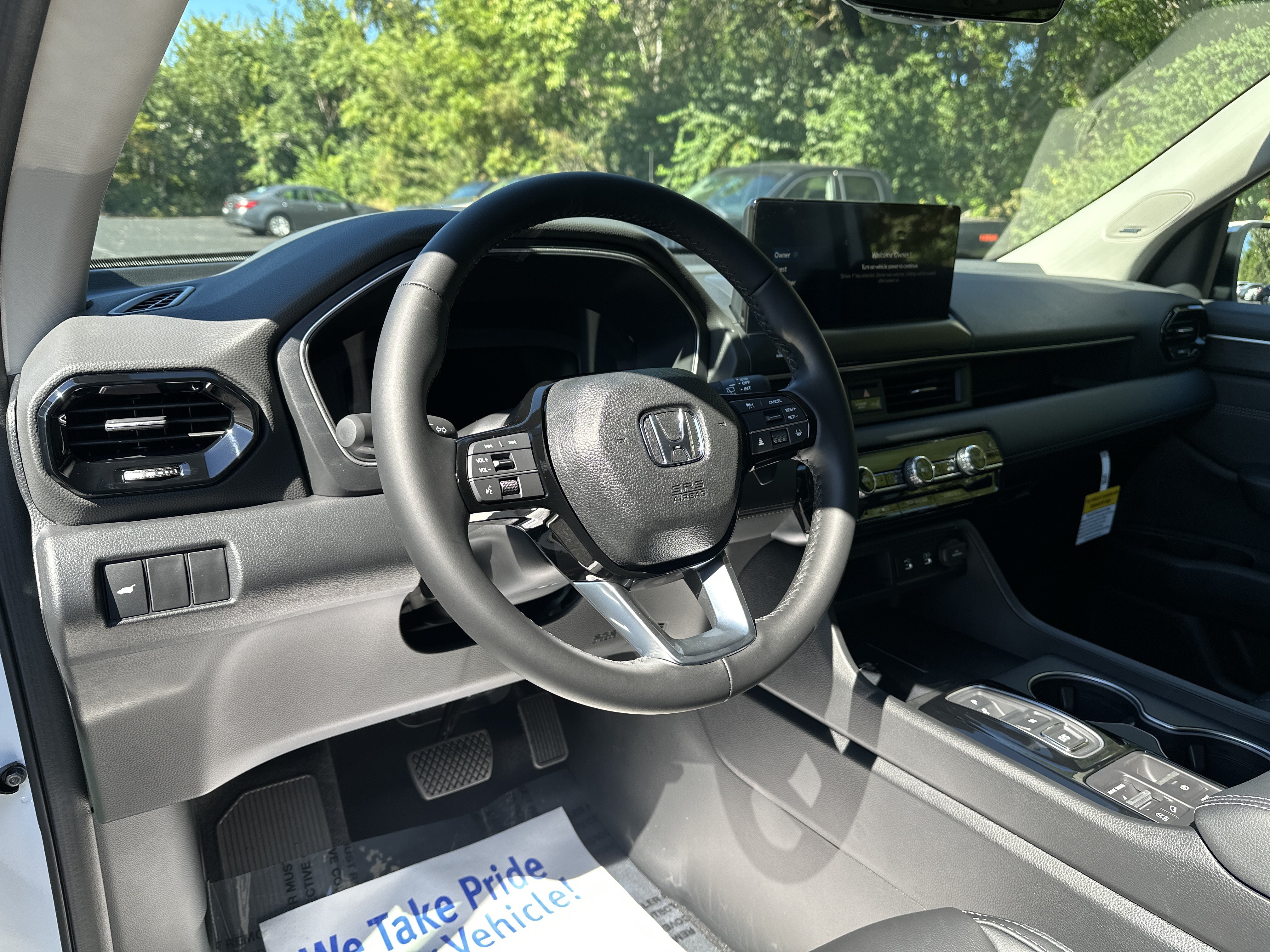 New 2026 Honda Pilot Touring image 12