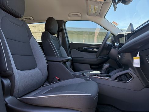 New 2026 Chevrolet TrailBlazer LS w/ LS Convenience Package FWD image 11