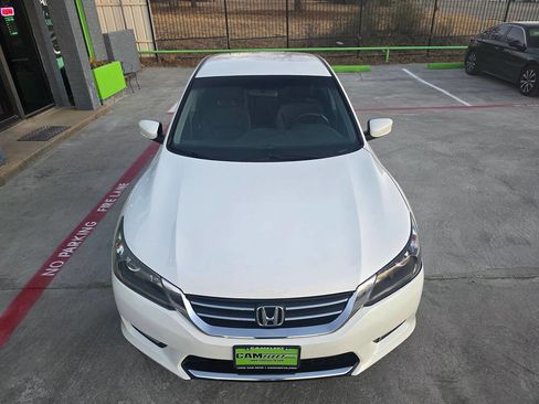 Used 2015 Honda Accord Sport image 4
