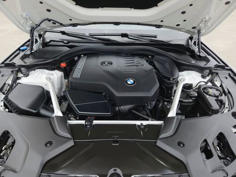 Used 2023 BMW 530i w/ Premium Package RWD image 23