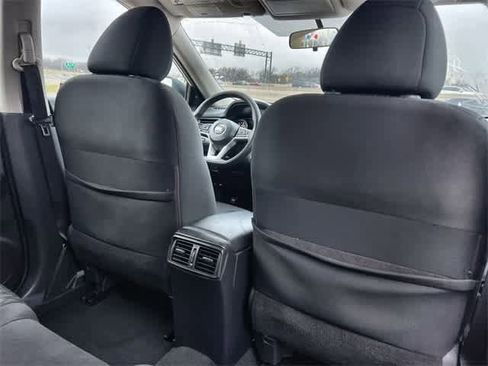 Used 2017 Nissan Rogue S image 13