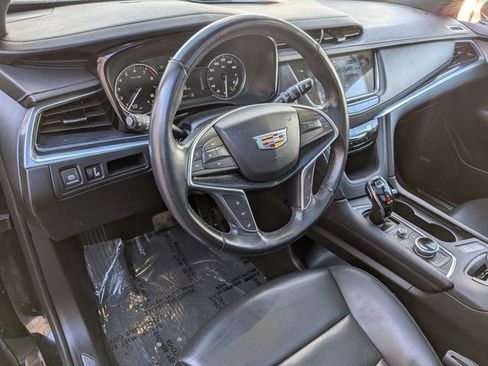 Used 2024 Cadillac XT5 Premium Luxury image 10