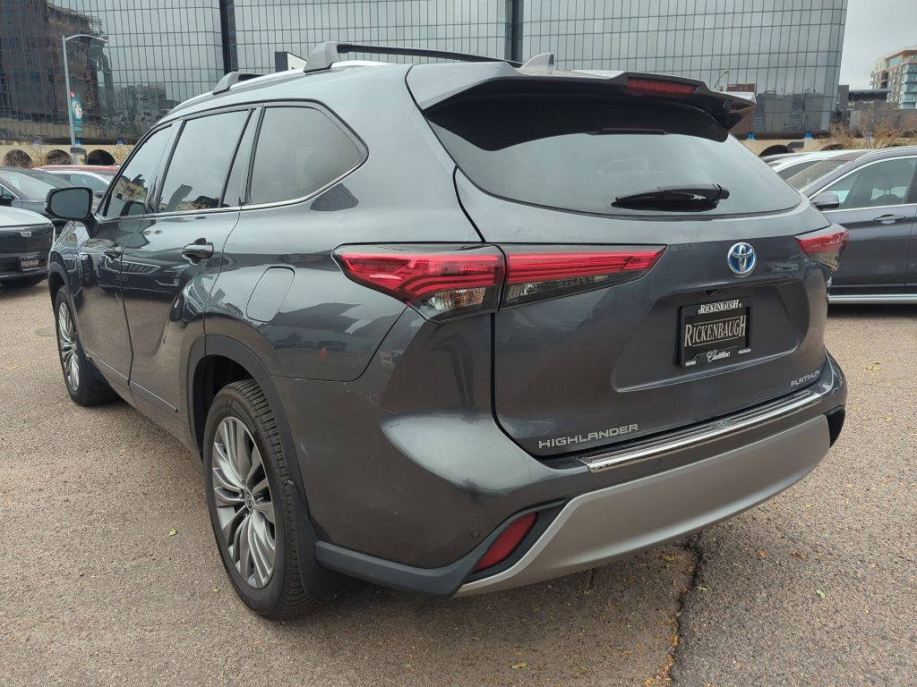 Used 2020 Toyota Highlander Platinum AWD/4WD image 5