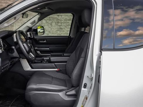 Used 2023 Toyota Tundra SR5 w/ SR5 Convenience Package AWD/4WD image 24