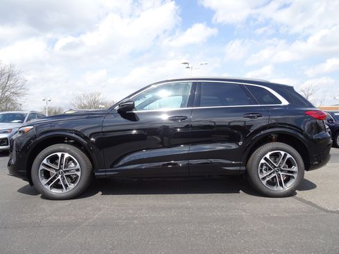 New 2026 Audi Q5 Premium Plus AWD/4WD image 2