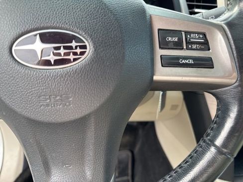 Used 2012 Subaru Outback 2.5i Limited AWD/4WD image 31