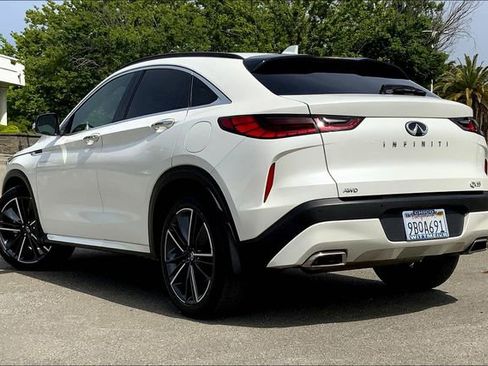 Used 2022 INFINITI QX55 Luxe w/ Cargo Package image 11