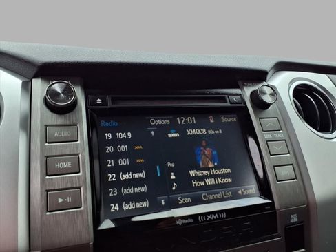 Used 2019 Toyota Tundra SR5 image 5