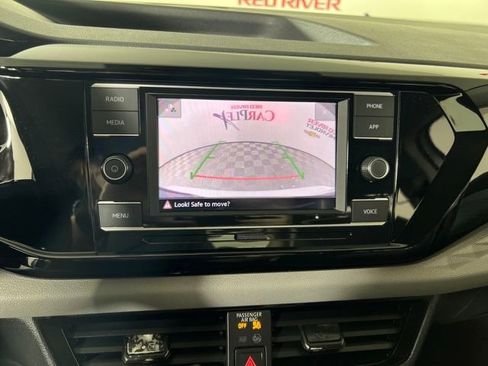 Used 2024 Volkswagen Taos S image 20