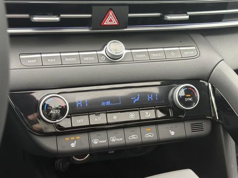 New 2026 Hyundai Elantra Limited w/ Cargo Package image 30