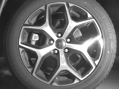 Used 2025 Jeep Compass Limited image 12