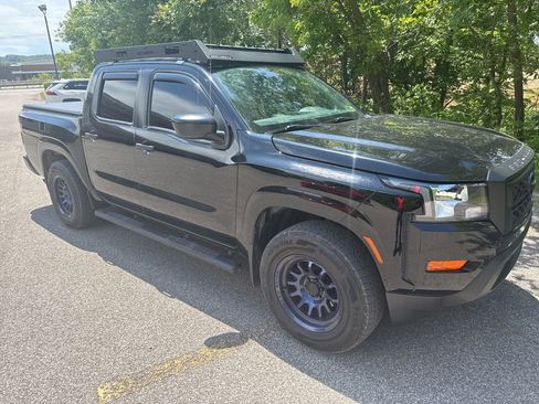 Used 2022 Nissan Frontier S w/ Technology Package RWD image 4