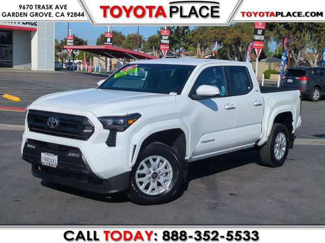 Used 2026 Toyota Tacoma SR5 AWD/4WD image 1