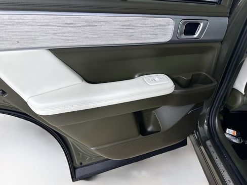 Used 2025 Hyundai Santa Fe Calligraphy AWD/4WD image 23