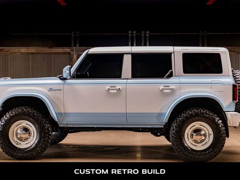 Used 2024 Ford Bronco Heritage Edition image 6