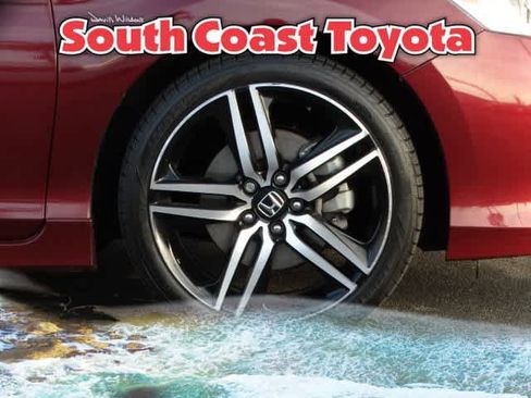 Used 2016 Honda Accord Sport image 8