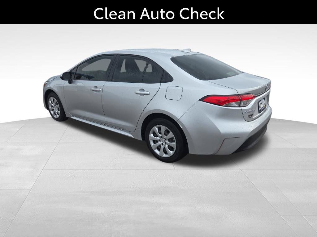 Used 2023 Toyota Corolla LE FWD image 6