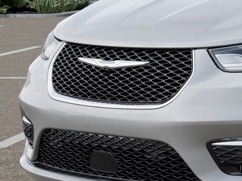 New 2026 Chrysler Pacifica Select FWD image 40