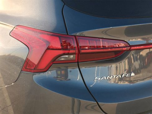Used 2023 Hyundai Santa Fe Limited image 6