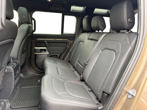Used 2023 Land Rover Defender 110 S AWD/4WD image 16