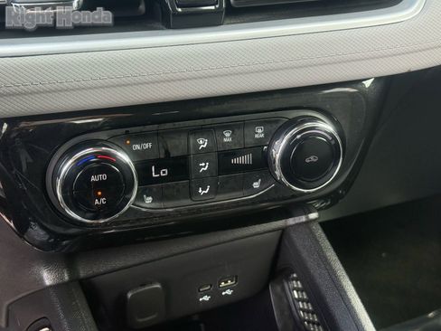 Used 2024 Chevrolet TrailBlazer LT w/ Convenience Package image 23