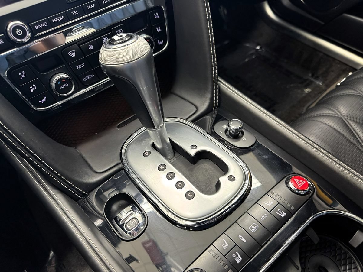 Used 2014 Bentley Flying Spur W12 AWD/4WD image 35