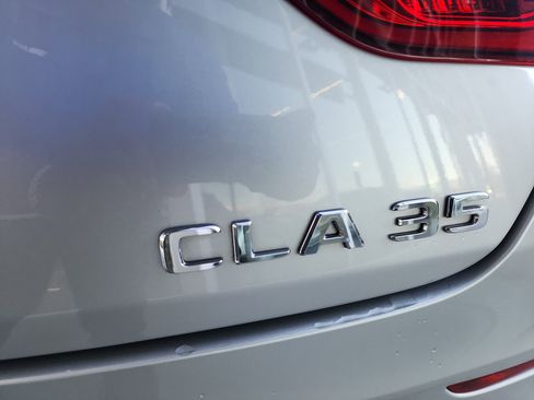 Certified 2022 Mercedes-Benz CLA 35 AMG 4MATIC image 9